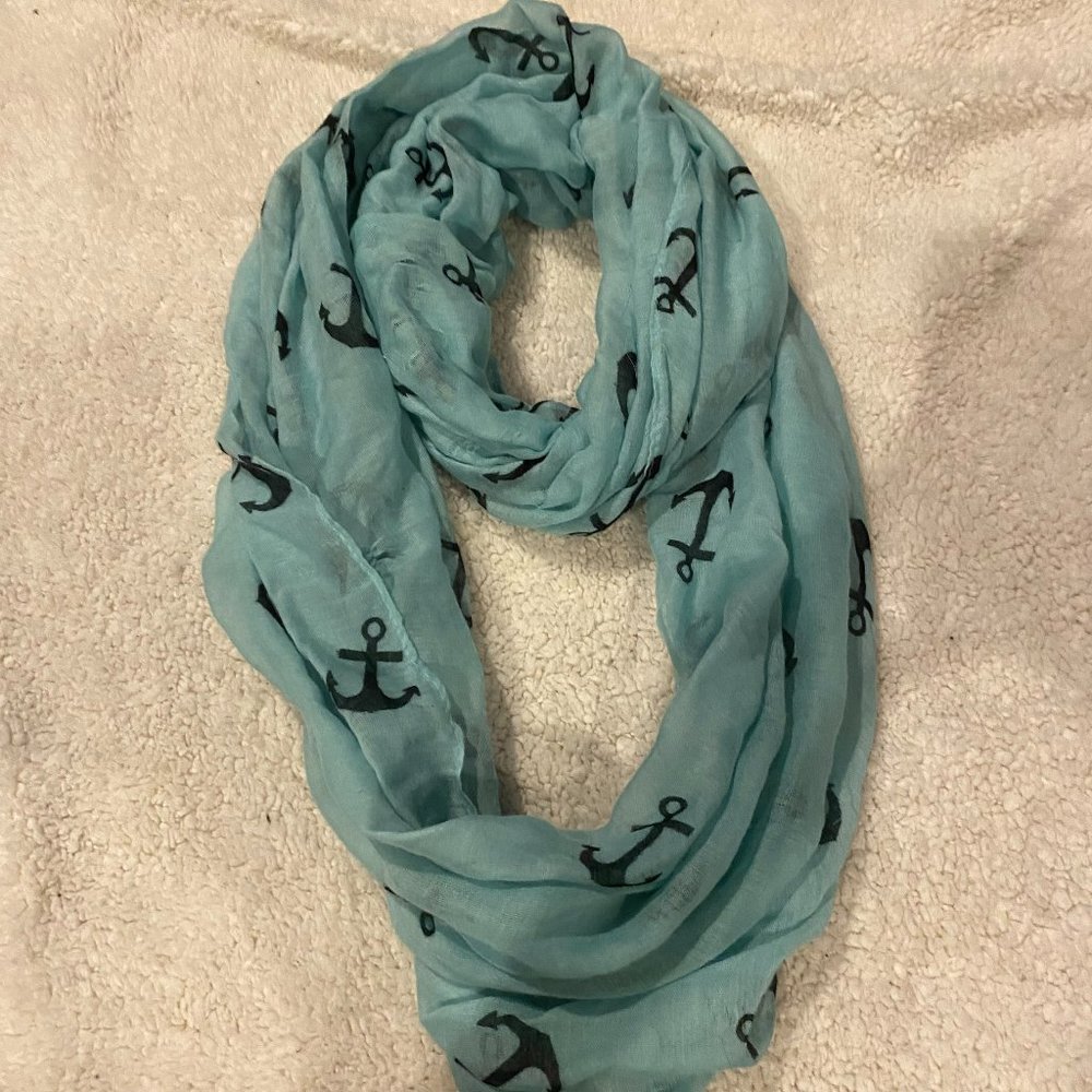 Scarfs!
